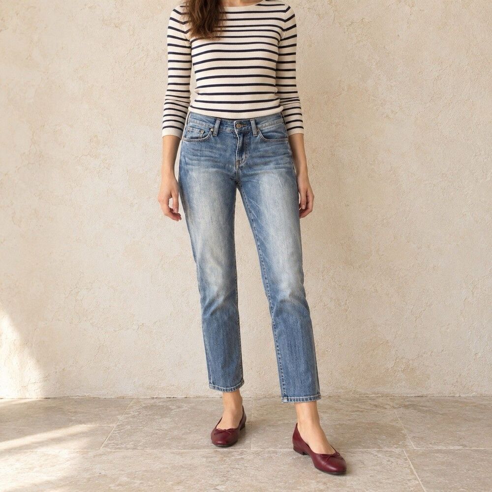 7 For All Mankind Women’s Size 6 Ankle Jeans Low Rise Slim Straight Medium Wash